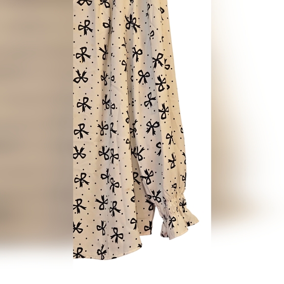 Talbots Smocked-Sleeve Bow Top Women's Size XL Casual Cottage Core Black/Cream - Picture 11 of 14